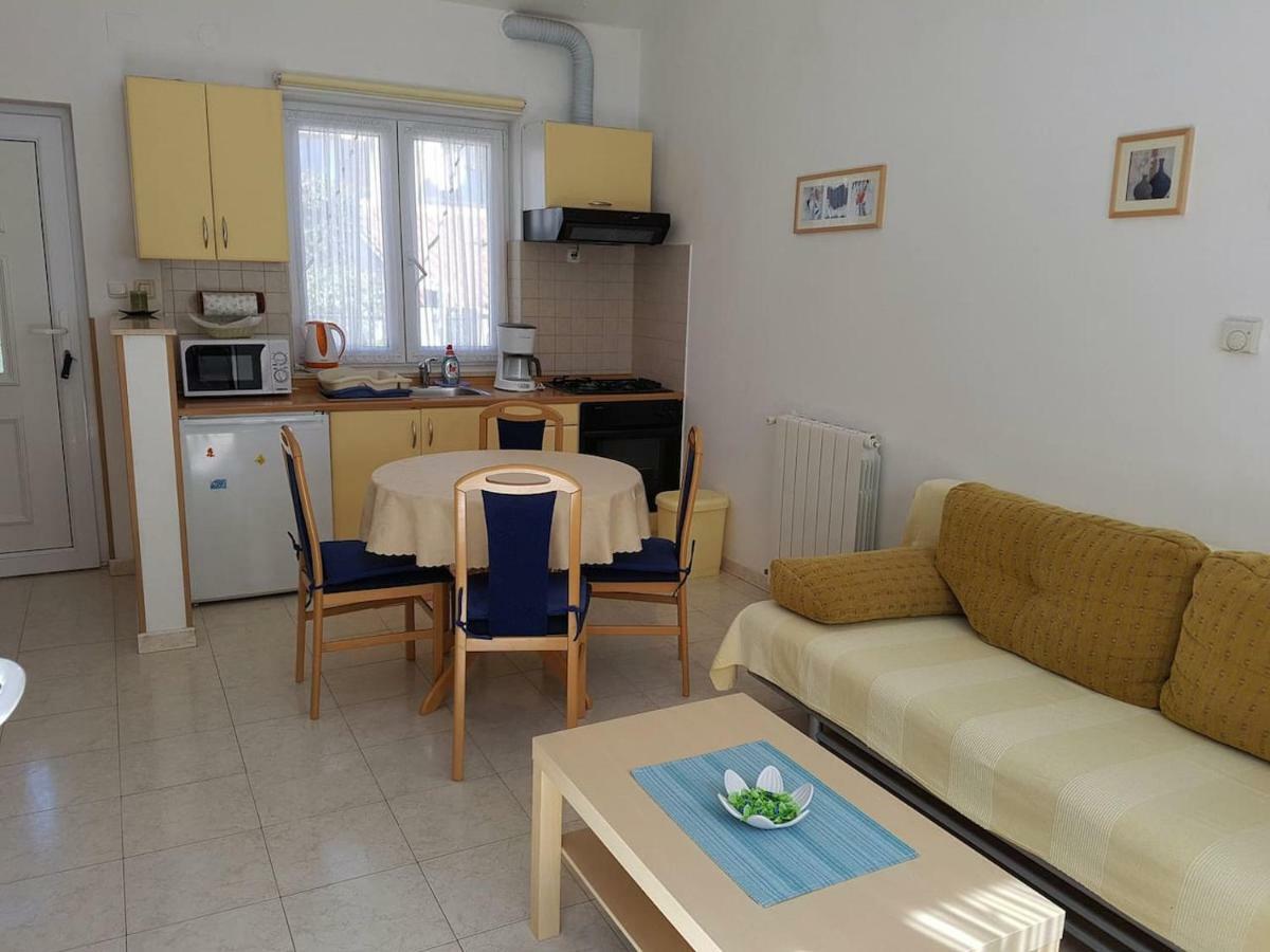 Apartman Vida Pula Exterior photo