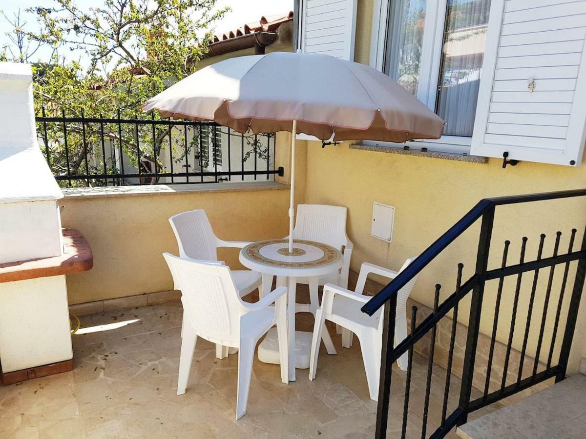 Apartman Vida Pula Exterior photo